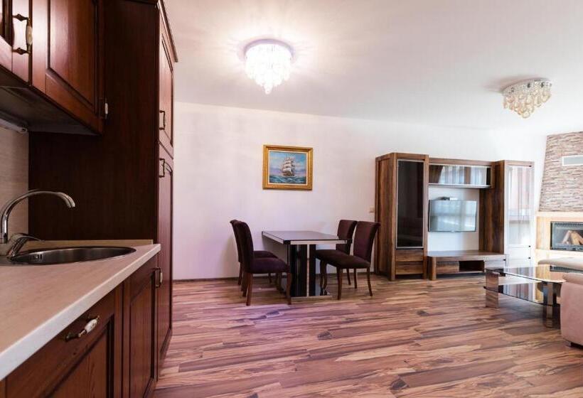 דירה בת חדר שינה 1 עם מרפסת, Boutique Apart Hotel Versis
