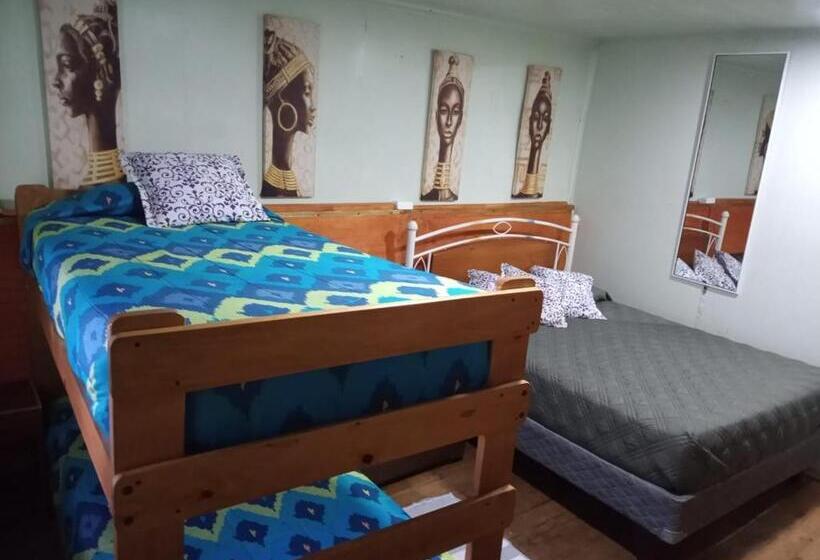 اتاق خانوادگی با سرویس بهداشتی مشترک, Hostal Mi Maravilla
