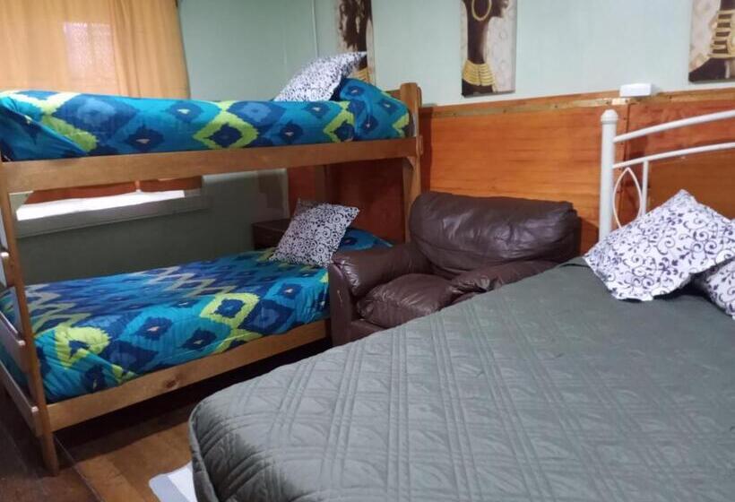 اتاق خانوادگی با سرویس بهداشتی مشترک, Hostal Mi Maravilla