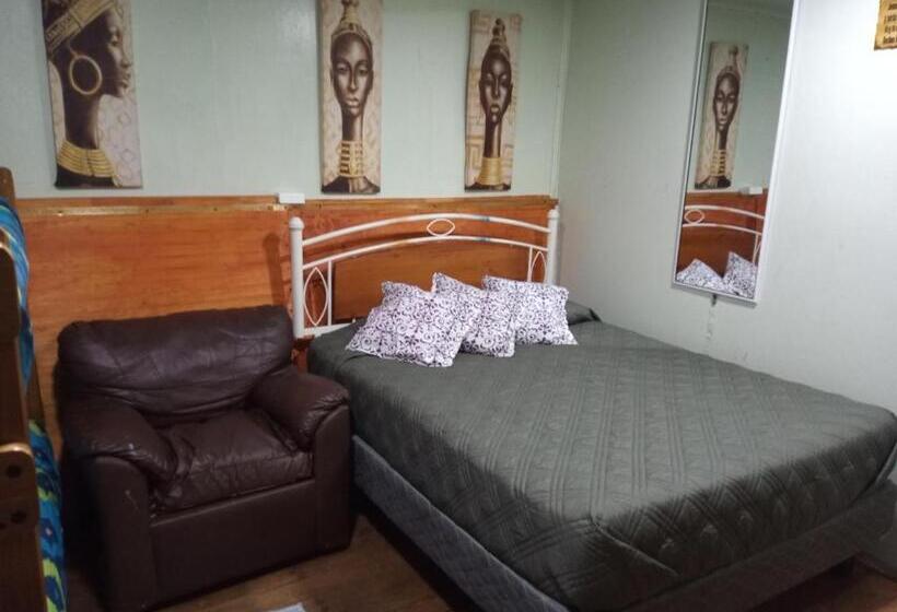 اتاق خانوادگی با سرویس بهداشتی مشترک, Hostal Mi Maravilla