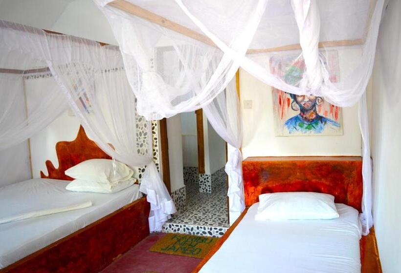 Бунгало Стандарт, New Jambo Bungalows