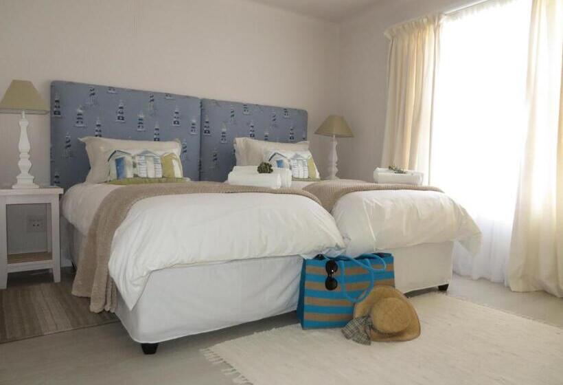 اتاق لوکس خانوادگی, Windfall Plett