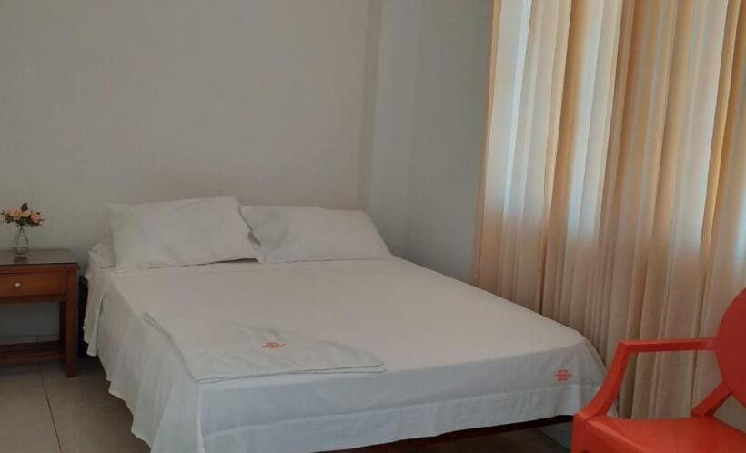اتاق استاندارد یک نفره, Comercial Neiva