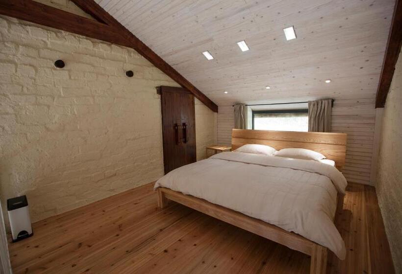 Люкс Дюплекс, Zen Box House