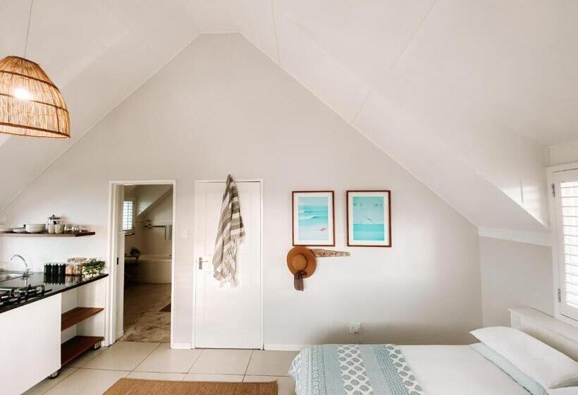 آپارتمان 1 خوابه با بالکن, Pebbles Beach Cottage