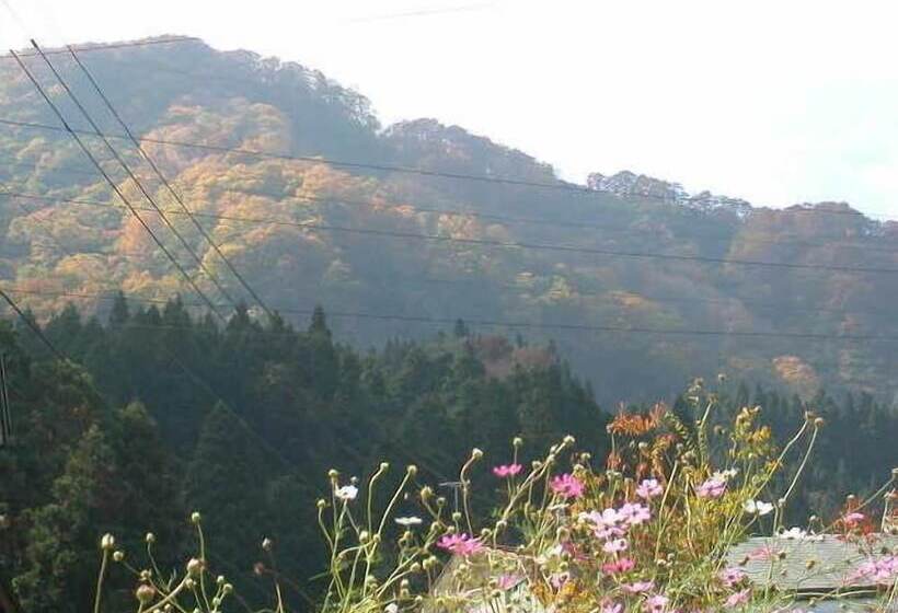 패밀리 룸 공용 욕실, Allumeur