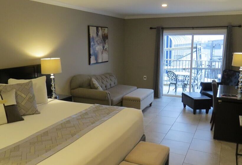海景套房, Dockside Suites