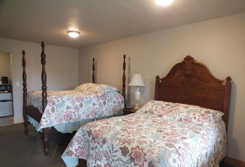 اتاق استاندارد با 2 تخت دوبل, Scarborough Inn
