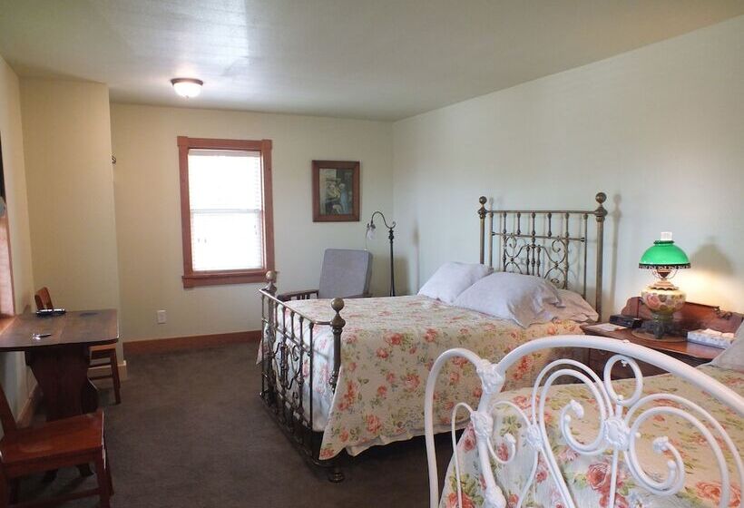 اتاق استاندارد با 2 تخت دوبل, Scarborough Inn