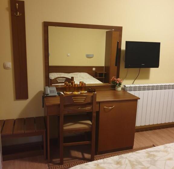 חדר סטנדרט לשלושה, Guesthouse Kiritsovi
