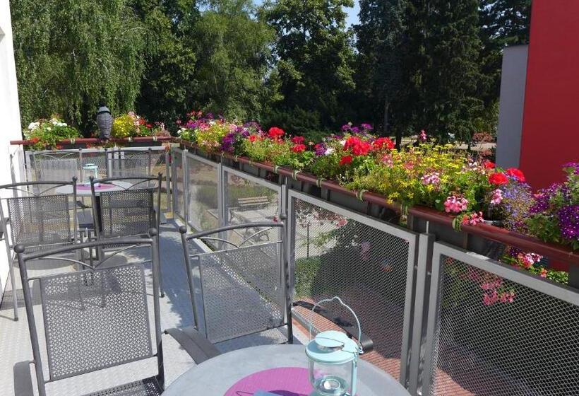 Номер Стандарт Трехместный, Park   2 Izbové Apartmány Na Prenájom