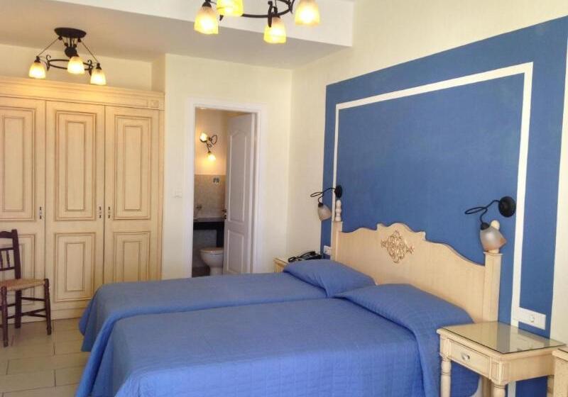 اتاق کلاسیک, Golden Tulip La Baule