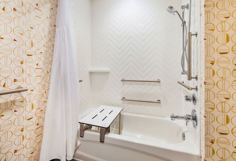 Люкс Адаптированный для Инвалидов, Holiday Inn & Suites   Toledo Southwest   Perrysburg, An Ihg