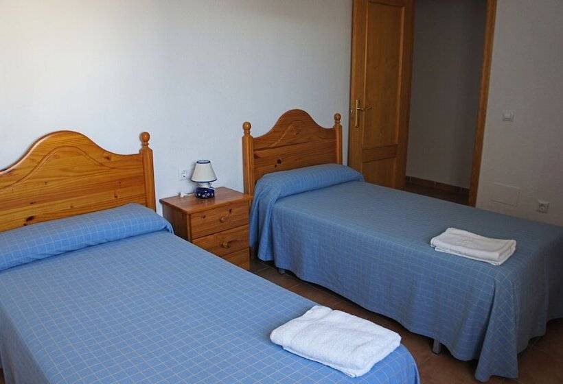 Апартаменты 3 Спальни, Apartamentos Albanta