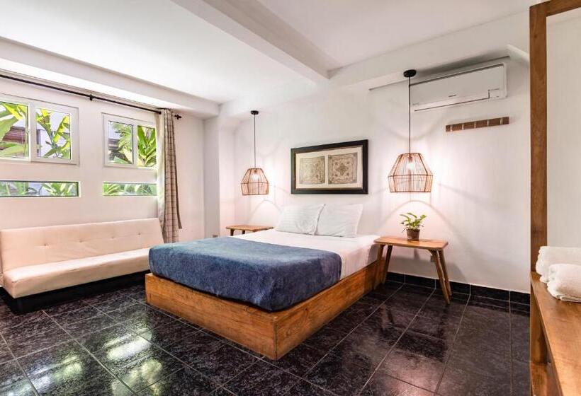 اتاق لوکس, Cinco Hotel B&b