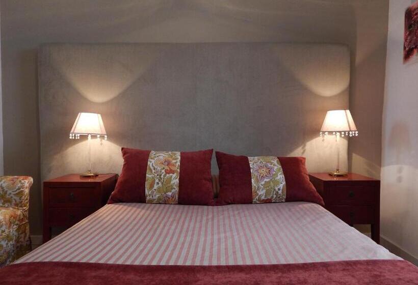 اتاق استاندارد, Hostal Maestre