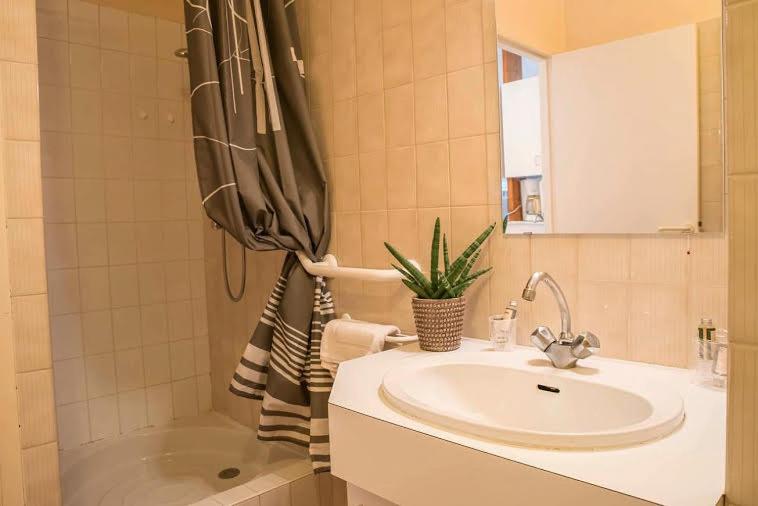 اتاق استاندارد, Hôtel Le Vascon