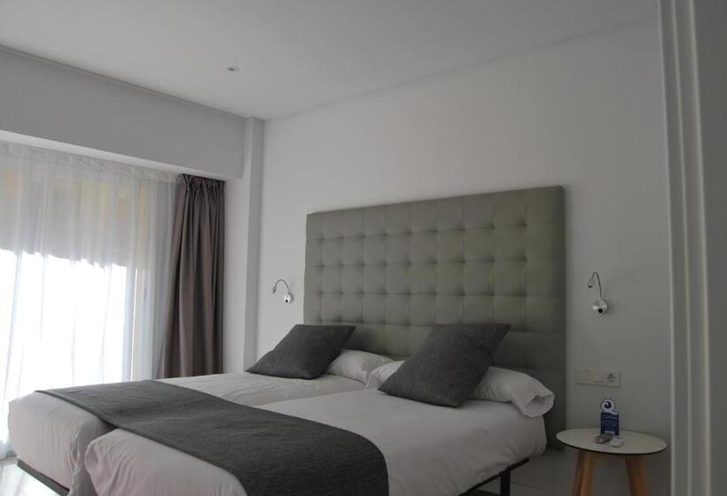 수피리어 룸, Estudiotel Alicante