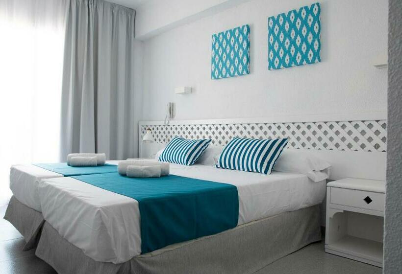 Standard Kolmen Hengen Huone Parveke, Blue Sea Mediodia