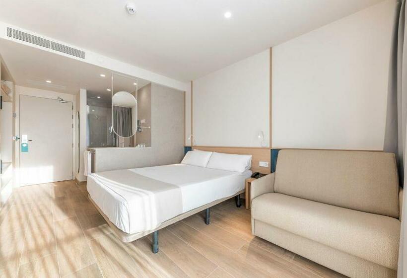 Quarto Familiar, Port Alicante City & Beach