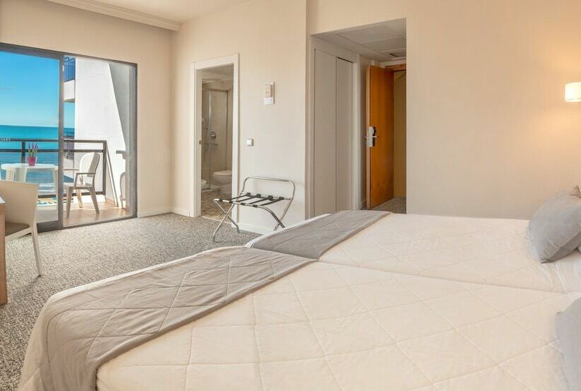 اتاق استاندارد با تراس و چشم‌انداز دریا, Rh Corona del Mar 4* Sup