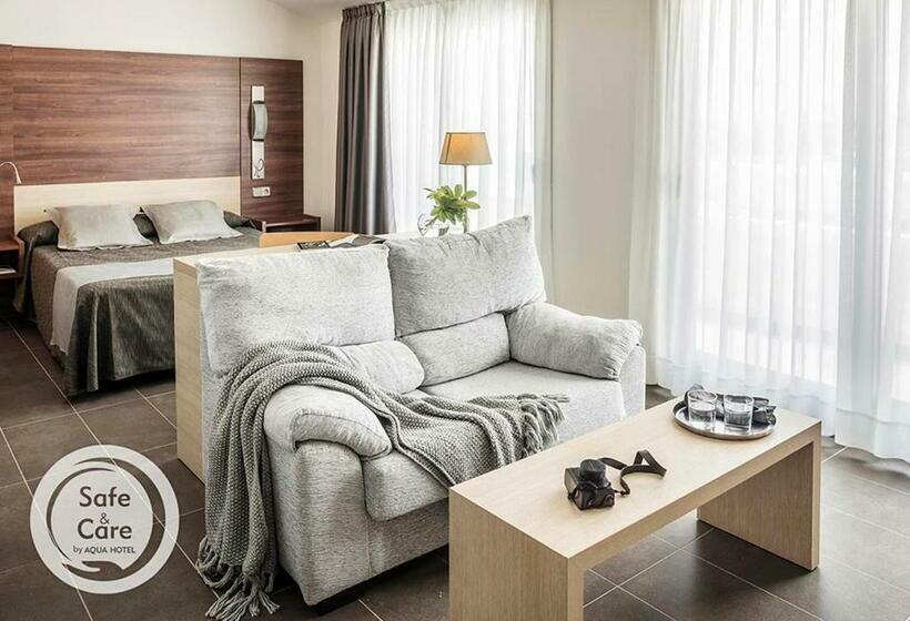 小型套房, Aqua Hotel Aquamarina & Spa