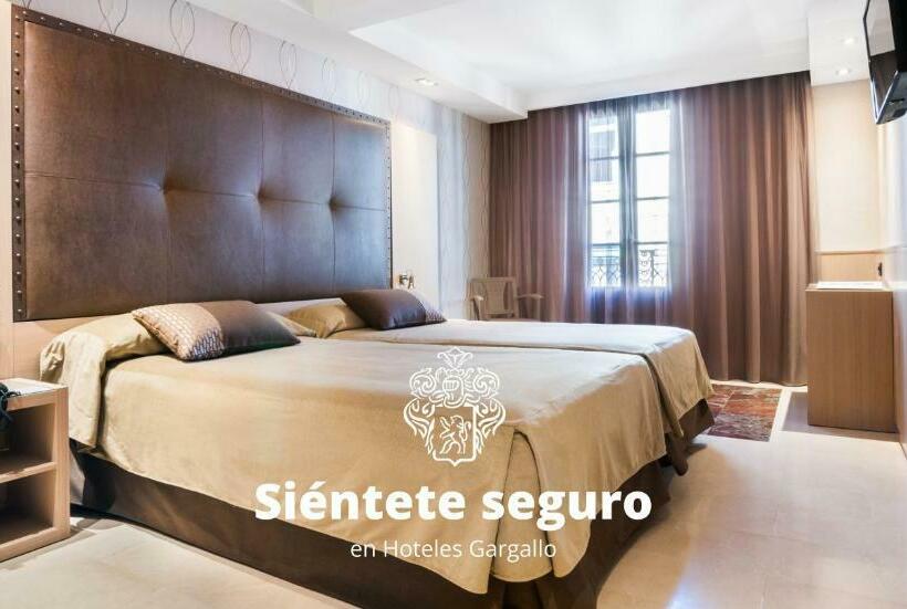 Номер Стандарт, Gran Hotel Barcino