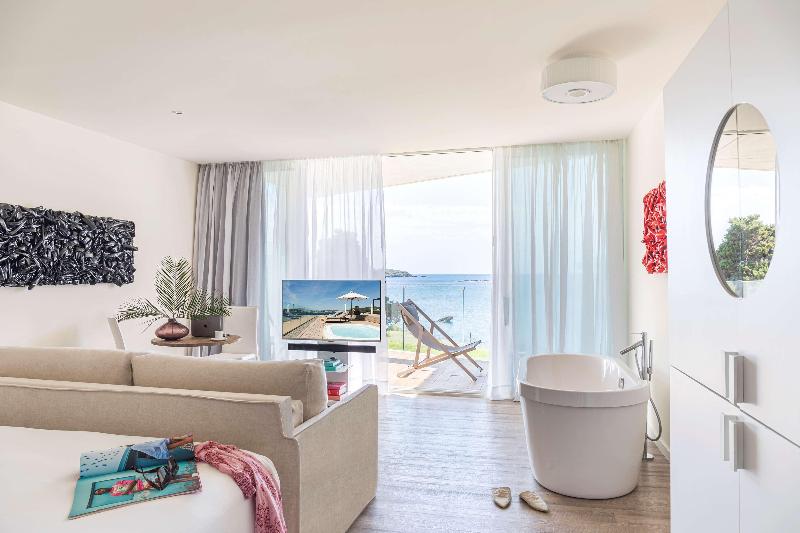 Suite, Me Ibiza   The Leading Hotels Of The World