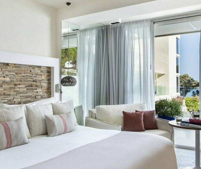 Quarto Superior, Me Ibiza   The Leading Hotels Of The World