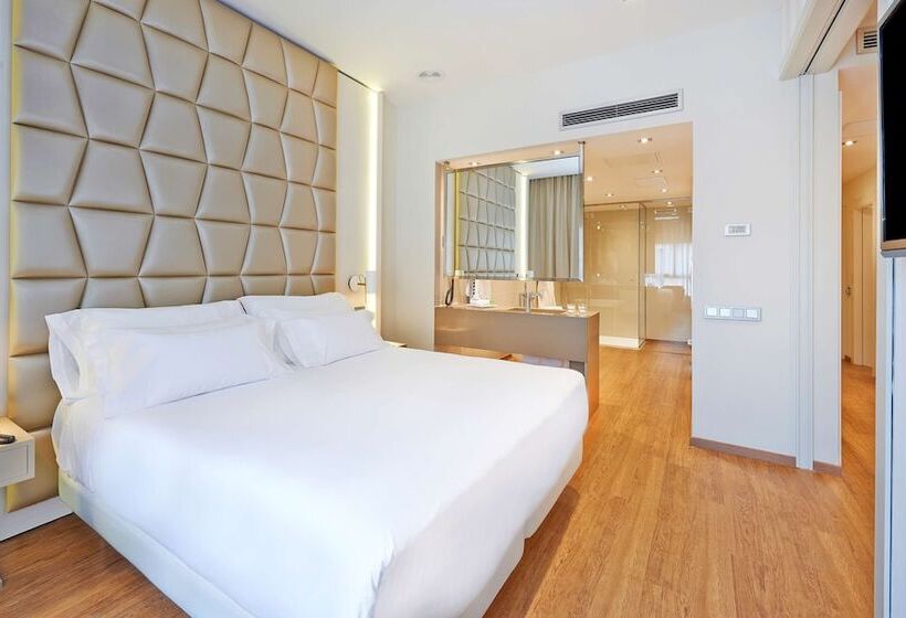 Семейный Номер, NH Collection Barcelona Pódium