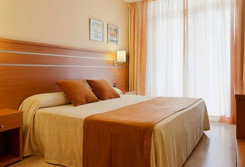 Standard Kolmen Hengen Huone, Beverly Park & Spa