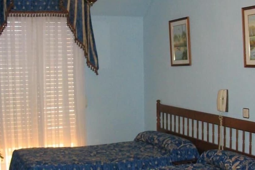 اتاق استاندارد, Isabel