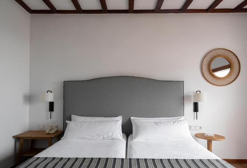 Номер Superior, Parador De Mazagon