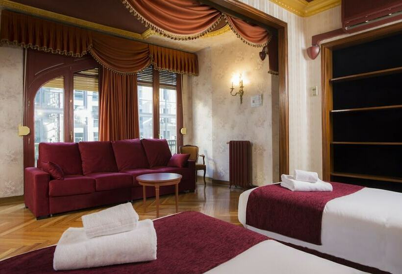اتاق استاندارد چهار تخته, Casual Del Teatro Madrid