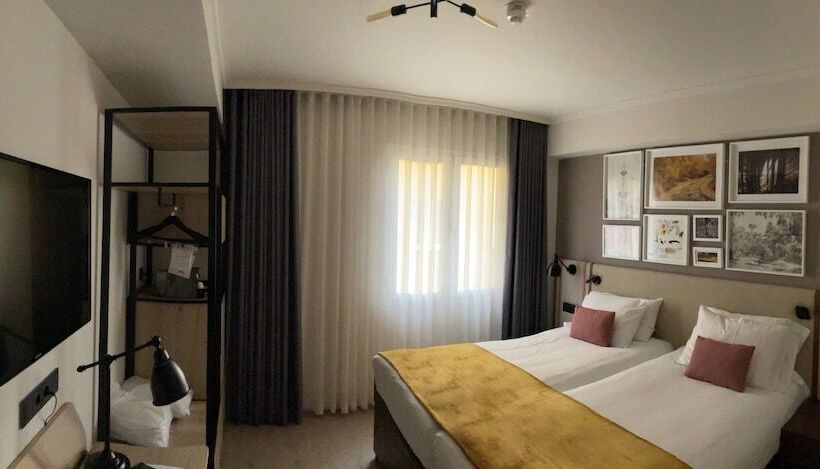 اتاق استاندارد, Indigo Madrid   Princesa, An Ihg