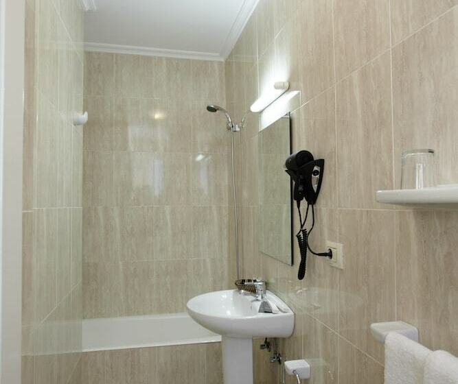 اتاق استاندارد چهار تخته, Panton