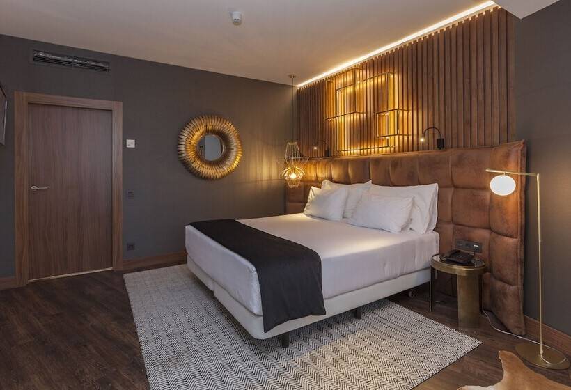 스위트, Tres Reyes Pamplona