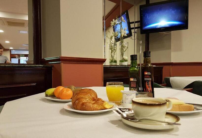 اتاق استاندارد با تخت بزرگ, Virgen Del Camino Pontevedra