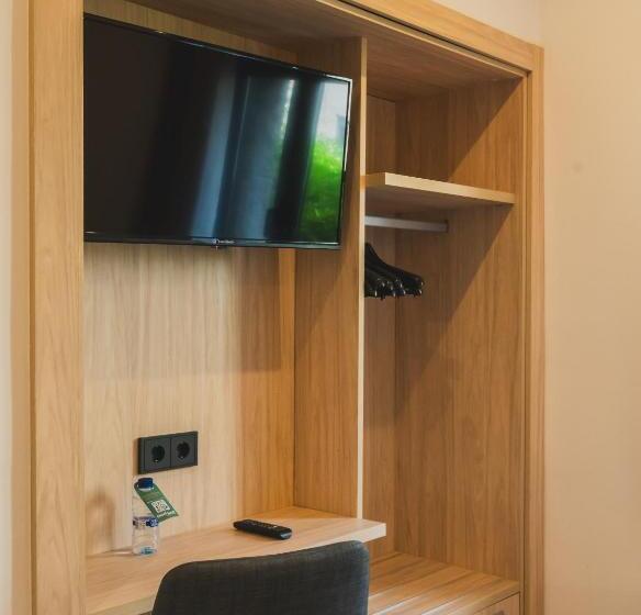 Номер Стандарт, Jardi Apartaments