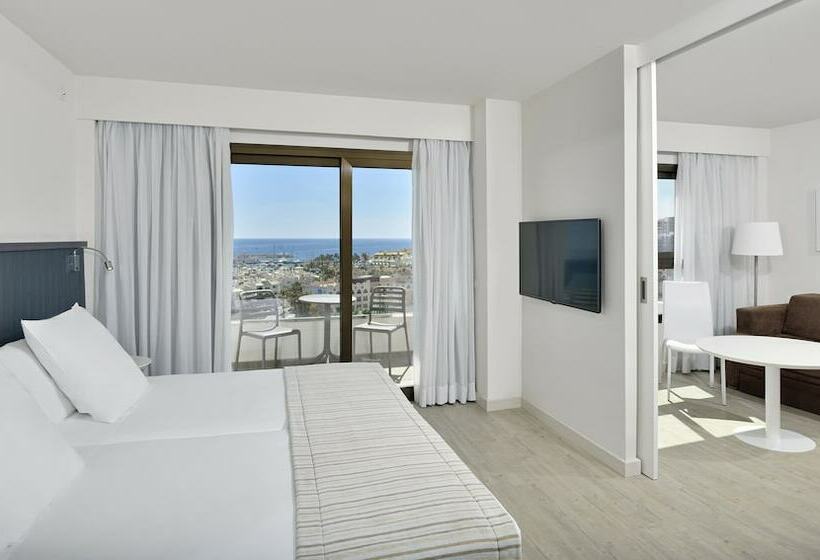 סוויטת פרמיום עם נוף לים, Ocean House Costa del Sol, Affiliated by Meliá