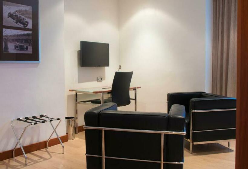 غرفة بريميوم, Port Azafata Valencia