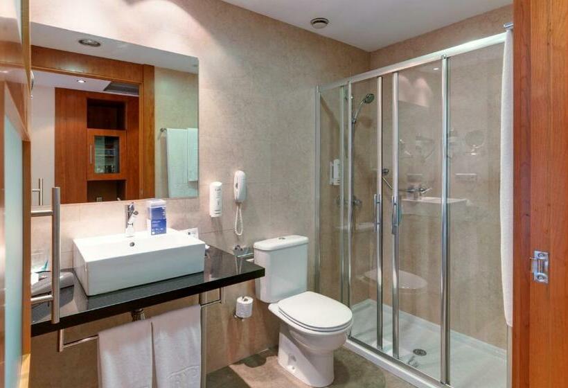 Habitación Familiar, Port Azafata Valencia