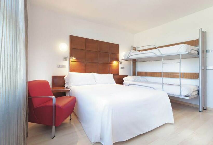 غرفة عائلية, Port Azafata Valencia