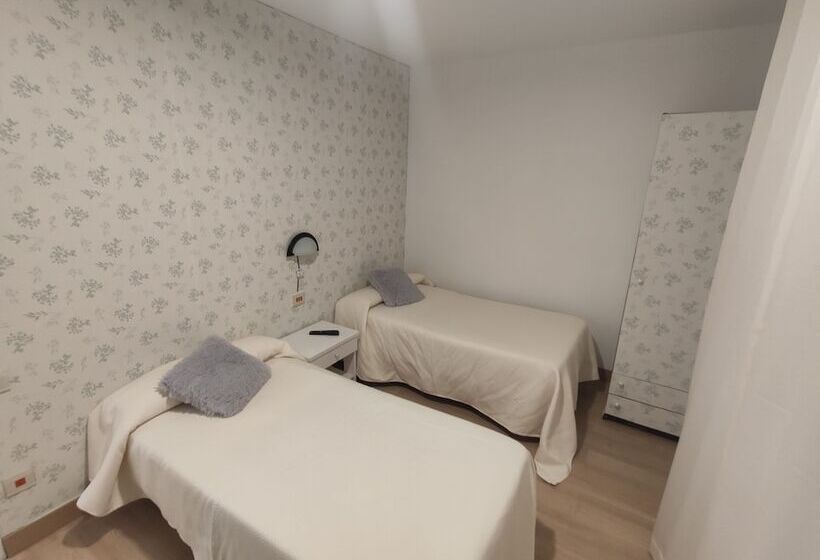 اتاق استاندارد, Hostal Sol