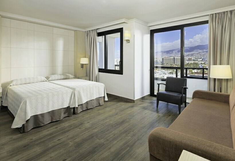 Номер Стандарт Вид на Бассейн, Spring Hotel Bitácora