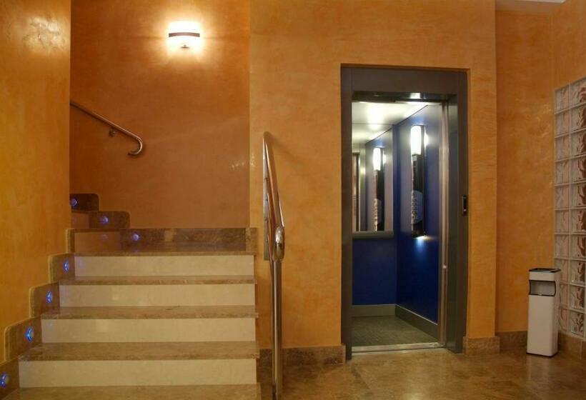 Номер Стандарт, Hostal Carmen