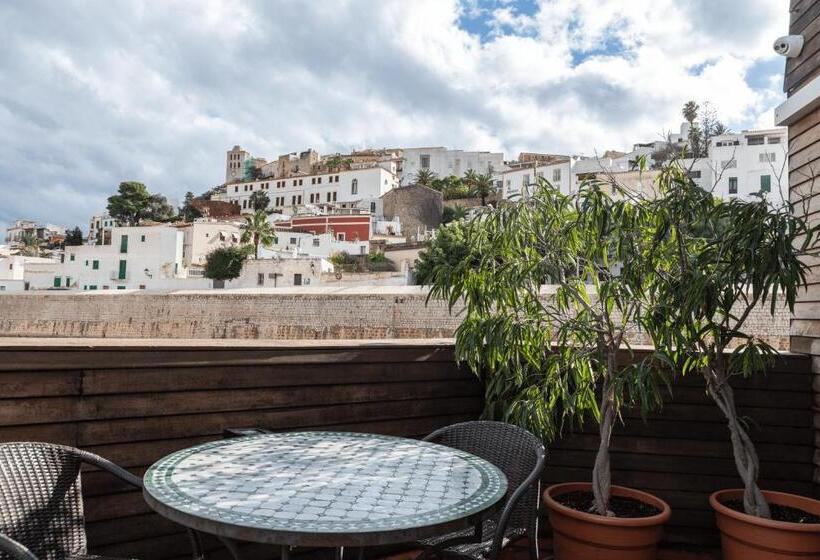 テラス付きスタンダードルーム, Hostal Parque Ibiza