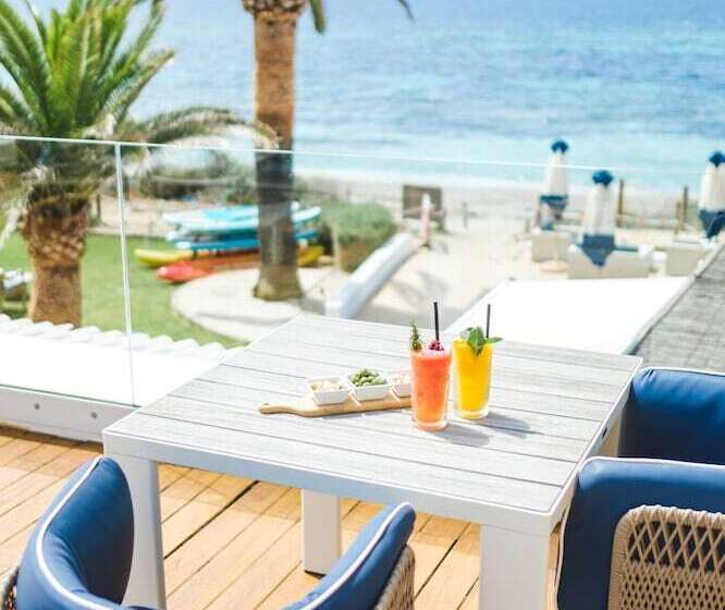استودیوی استاندارد با چشم‌انداز دریا, Gecko Hotel & Beach Club, A Small Luxury Hotel Of The World