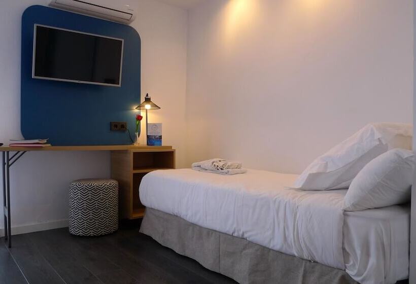 اتاق استاندارد سه نفره, La Concha Soul Boutique