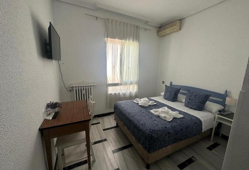 اتاق استاندارد, Hostal Arrate